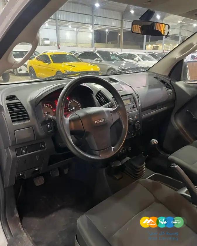 ايسوزو ديزل موديل 2021 (( مباعة ))