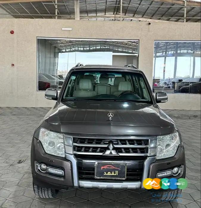 مستوبيشي باجيرو 2016 فل كامل (( تم البيع ))