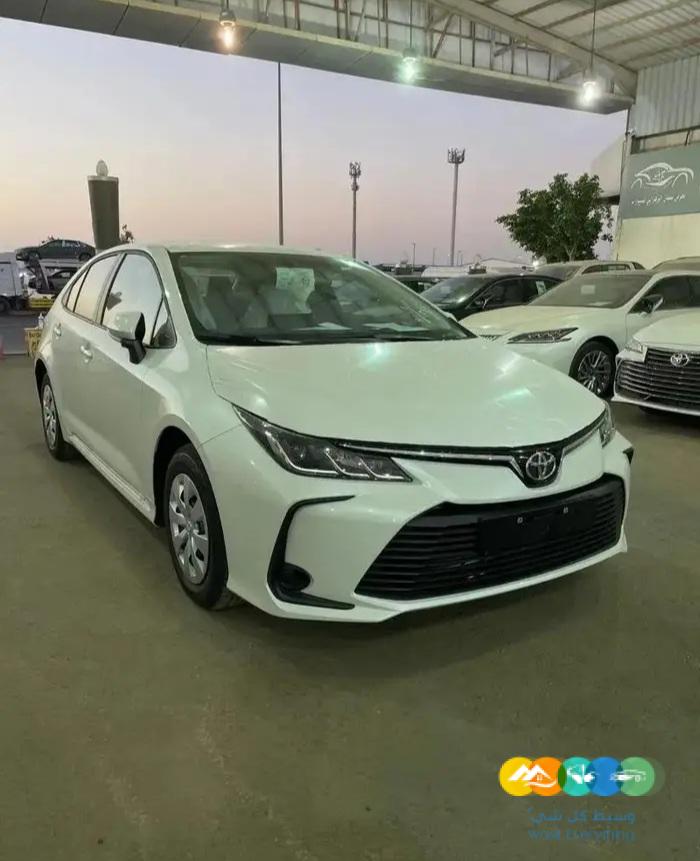 كورولا ستاندر 2.0 موديل 2023 اصفار