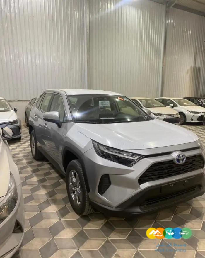 تويوتا راف فور ستاندر بدون دبل هايبرد