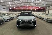 جيب لكزس LX 600 سعودي اصفار 2023