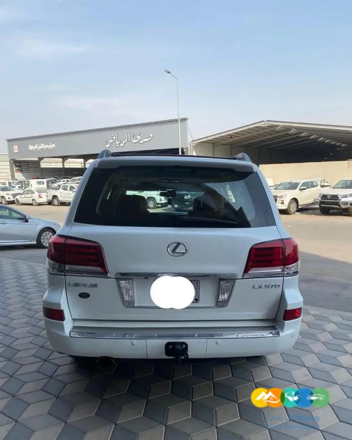 لكزس 2012 فل كامل (( غير متوفره ))