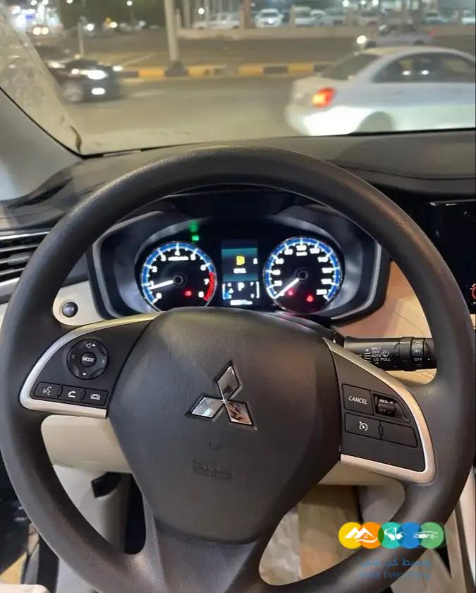 ميتسوبيشي اكسباندر 2023 هاي لاين