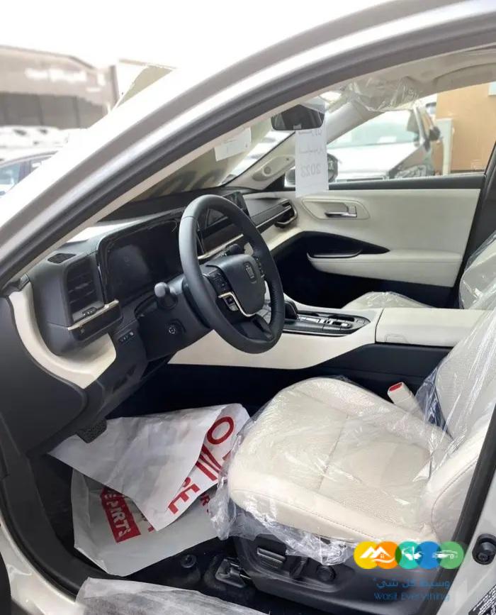 كراون الجديده فئه ماجيستا هايبرد