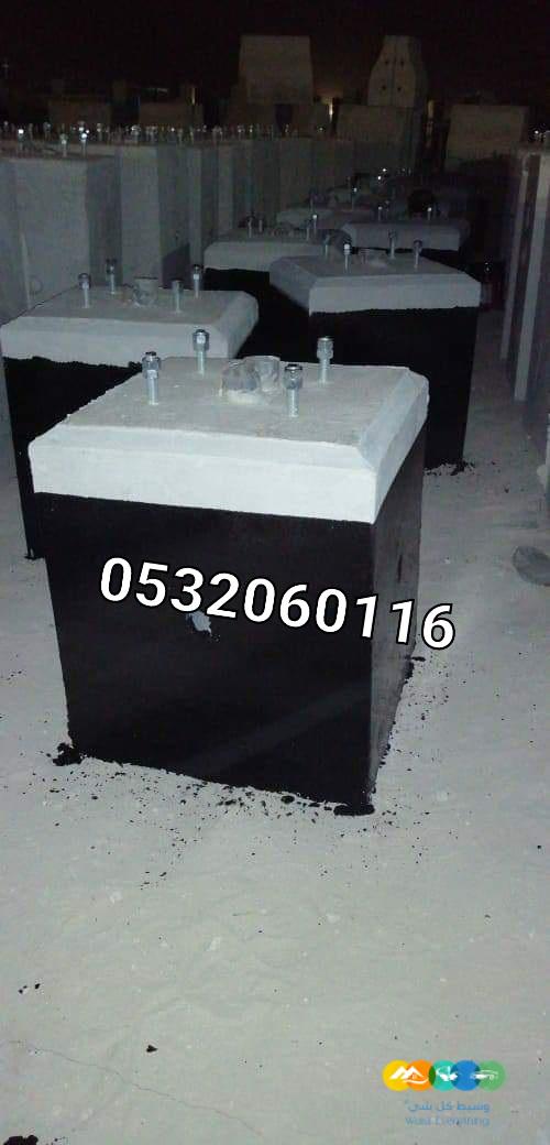 حواجز سوفتي قواعد أعمدة إنارة