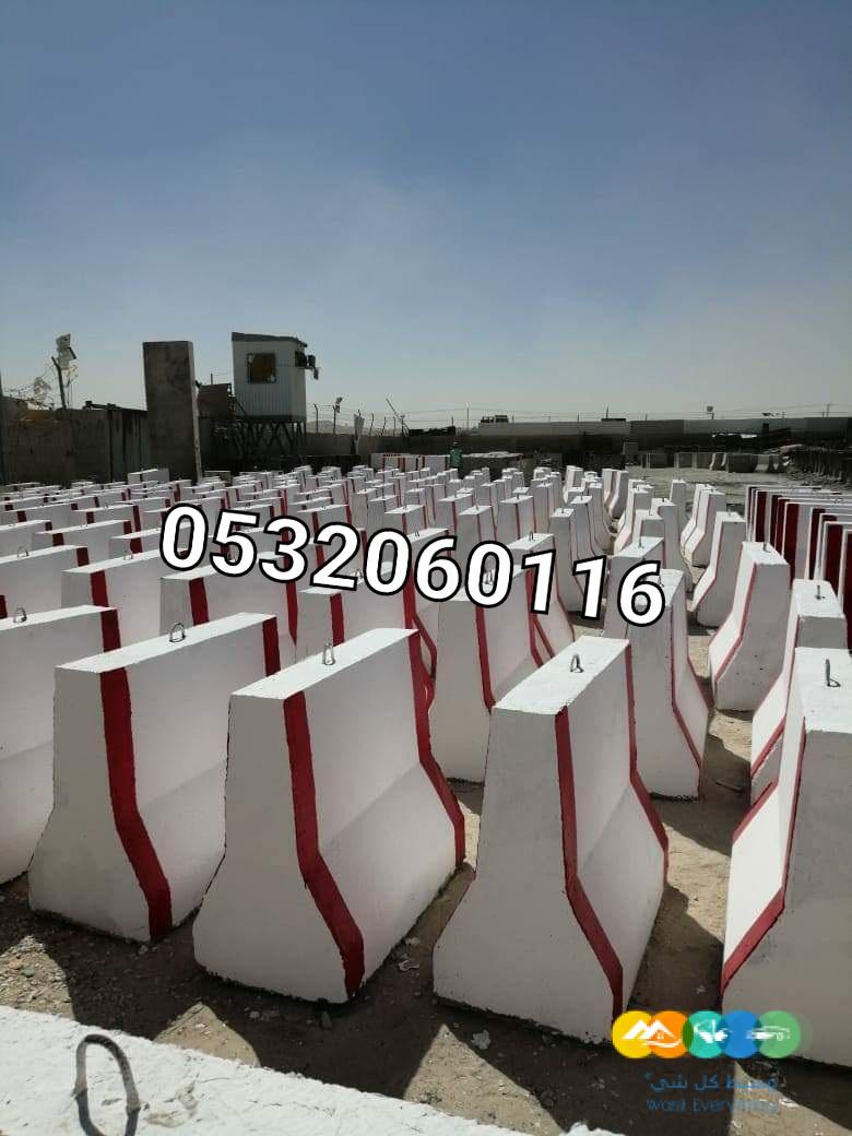 حواجز سوفتي قواعد أعمدة إنارة