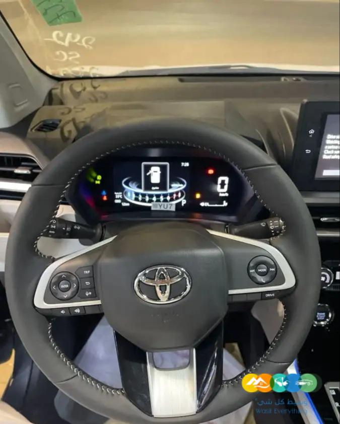 تويوتا فيلوز GLX 2023