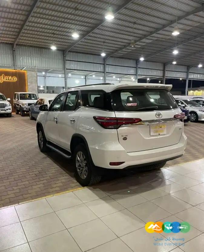 فورتشنر فل كامل موديل 2023 (( مباعة ))