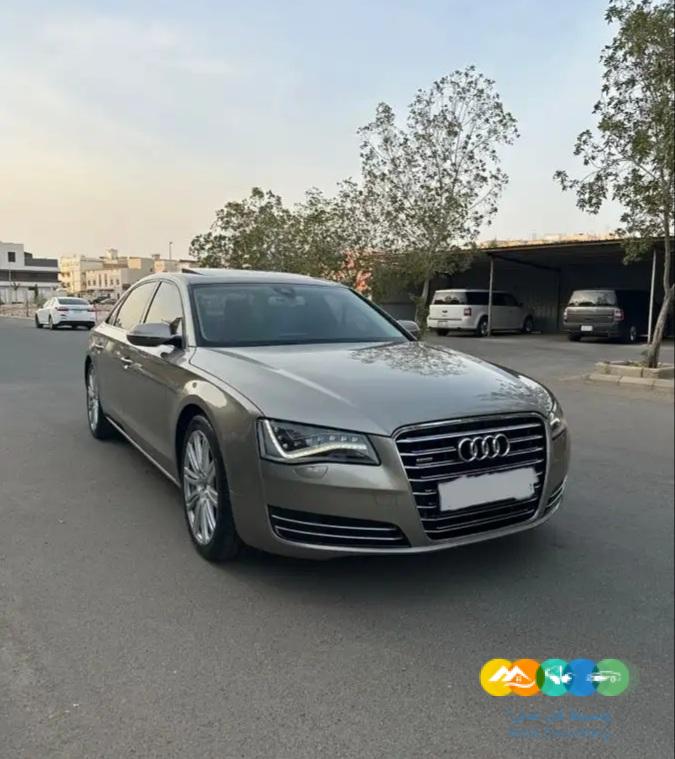 اودي A8 2011 ملكي مفصول // تم البيع