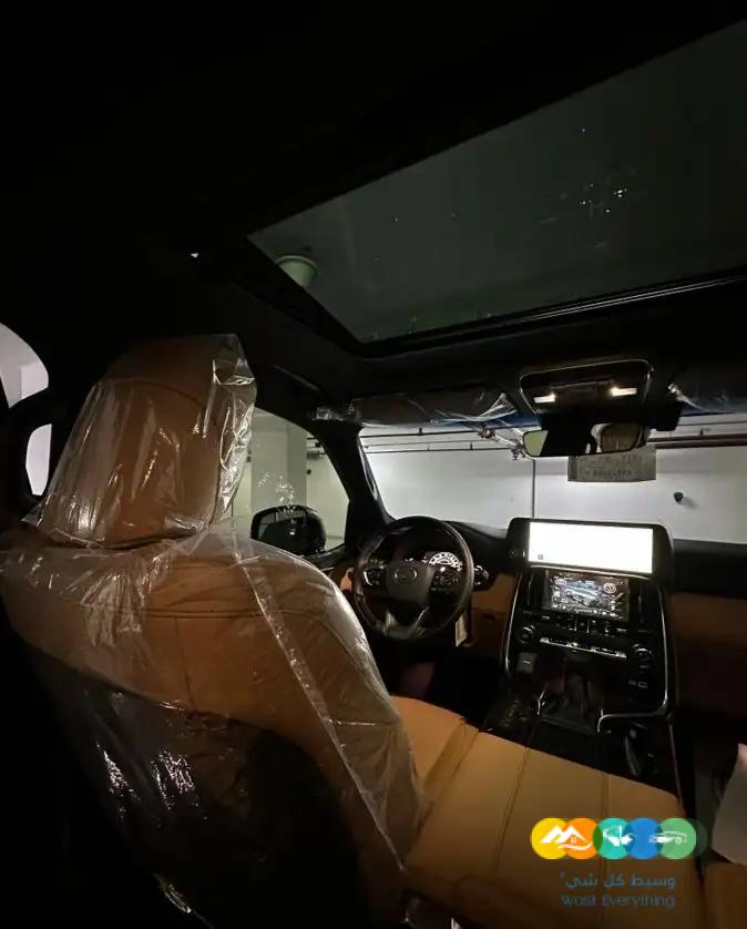 للبيع لكزس AA وكالة الساير بسعر طيب