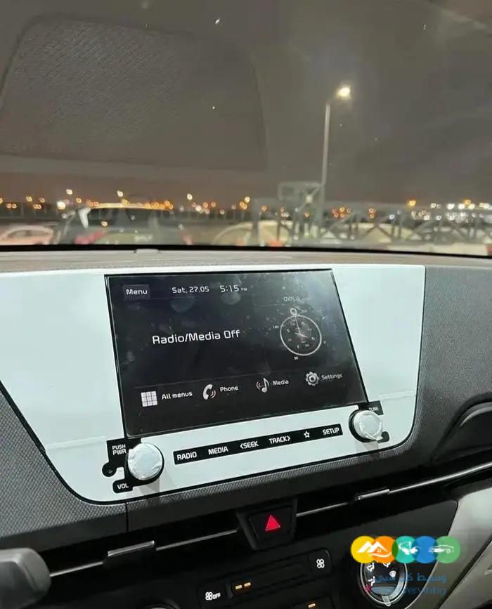 كيا _ كارينز – ستاندر 2023