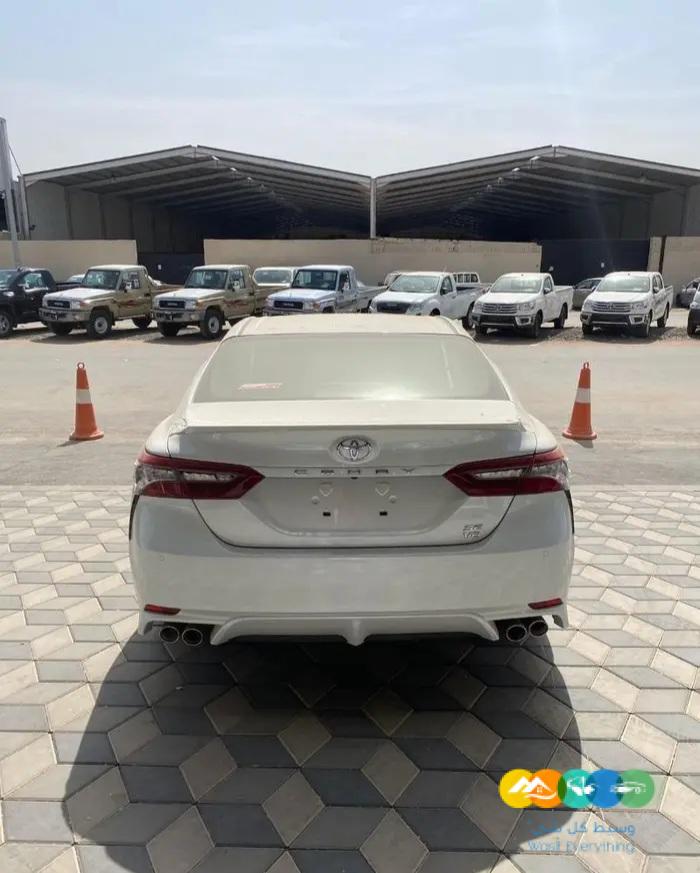 تويوتا كامري اس اي 6سلندر 2023