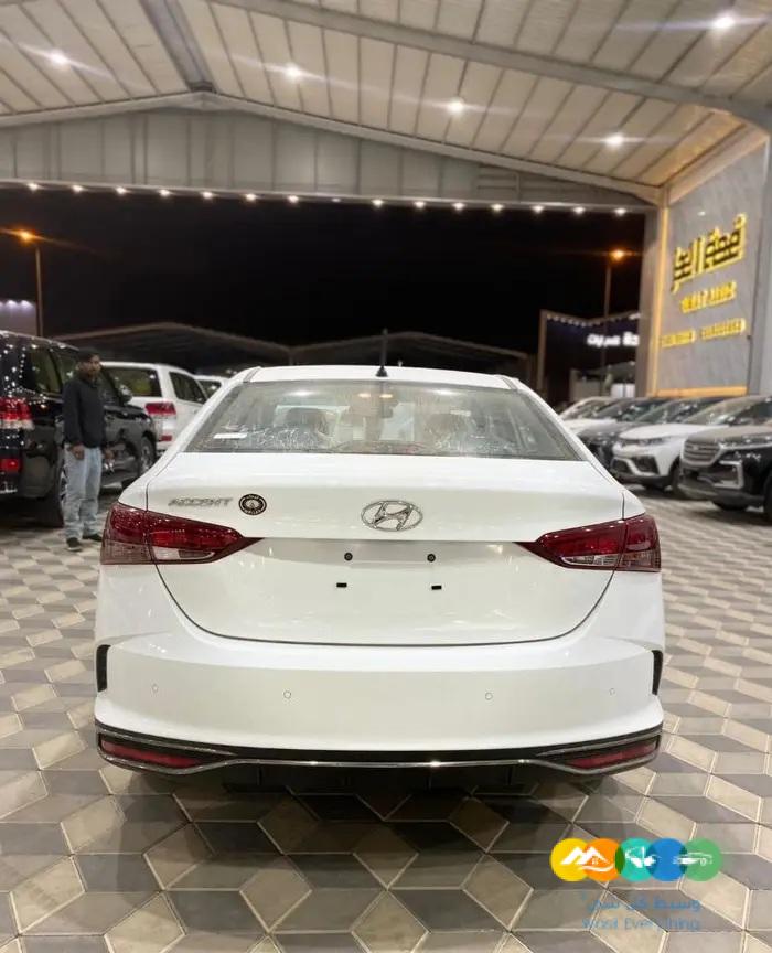 هونداي اكسنت 2023 ستاندر