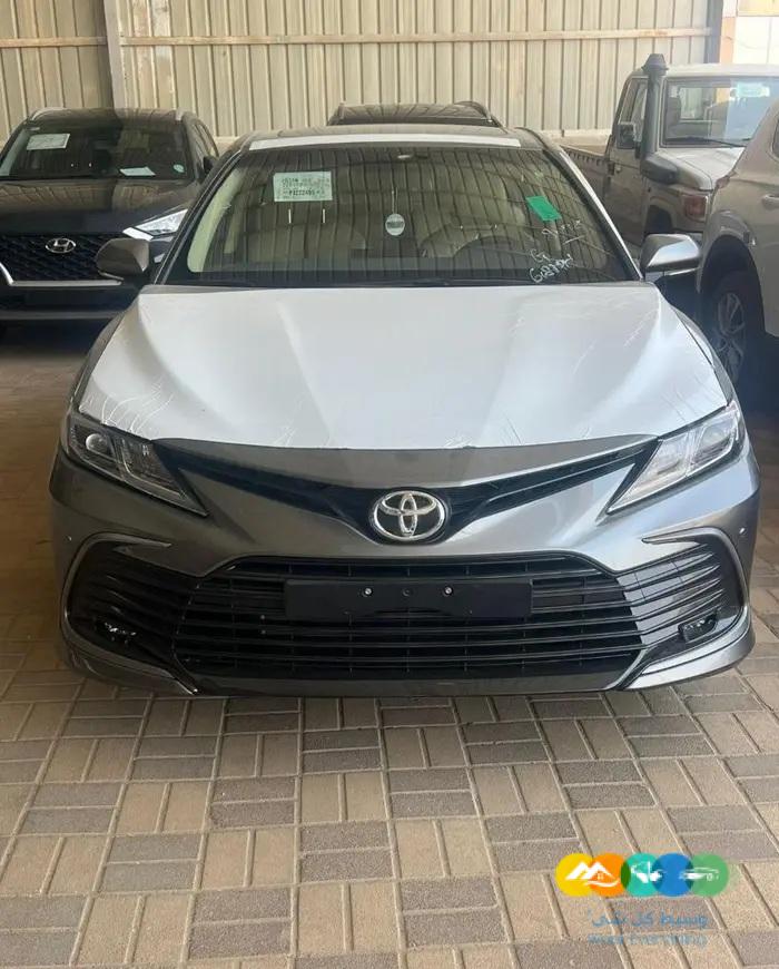 كامري GLE بنزين اصفار 2022 سعودي