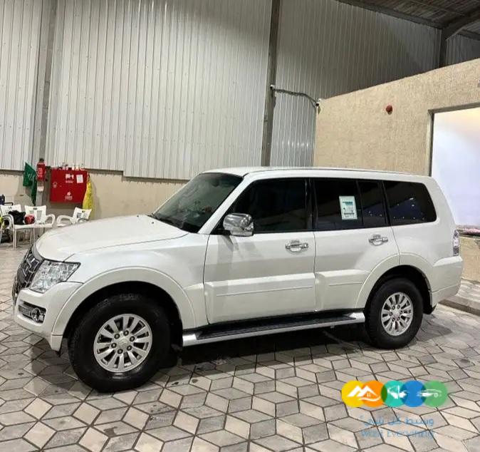 ميستوبيشي باجيرو 2017 دبل (( تم البيع ))