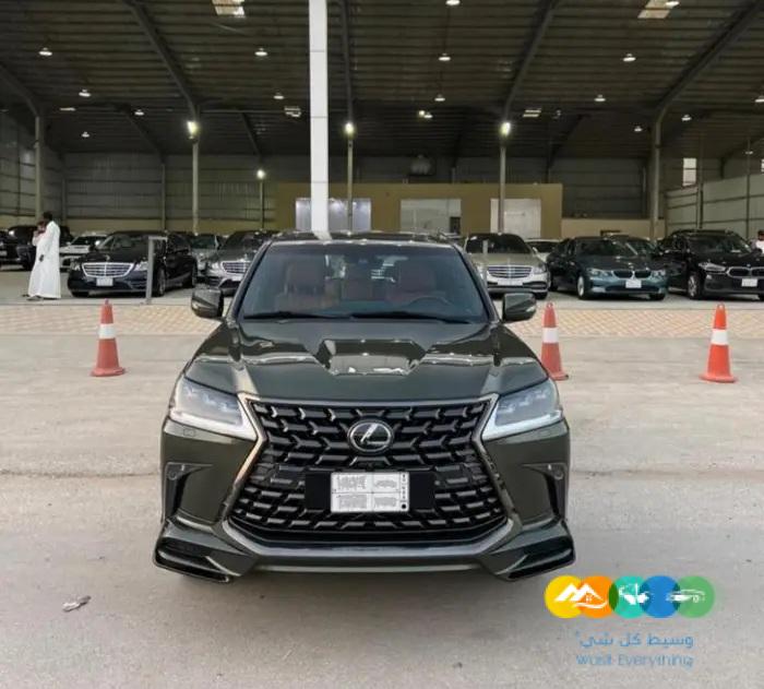 لكزس بلاك ادشن موديل 2021