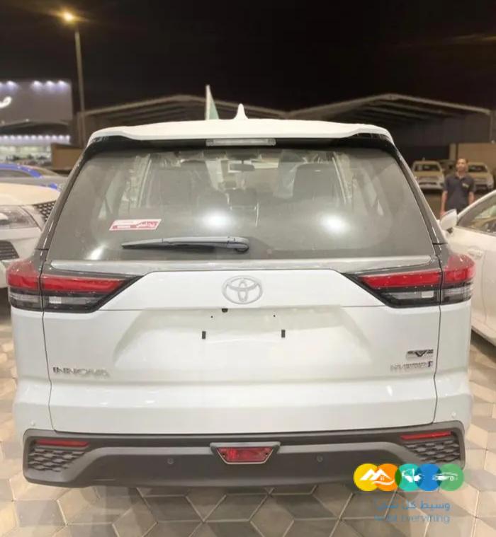 تويوتا انوفا VIP 2.0 هايبرد اوتوماتيك 2024