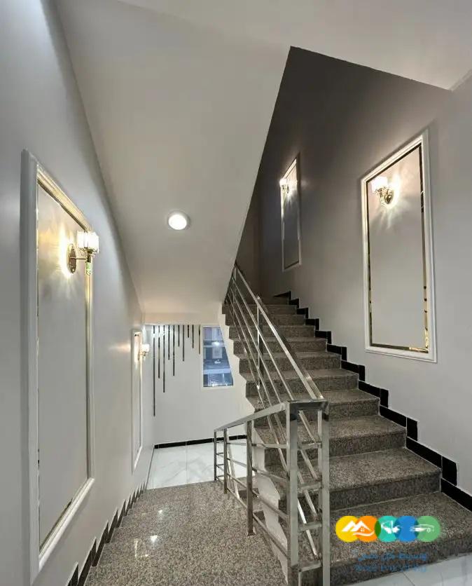 روف علوي مع ملحق ب 690 الف حي الموسى