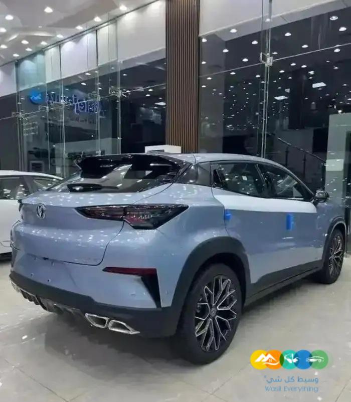 يوني تي ايليت موديل 2024