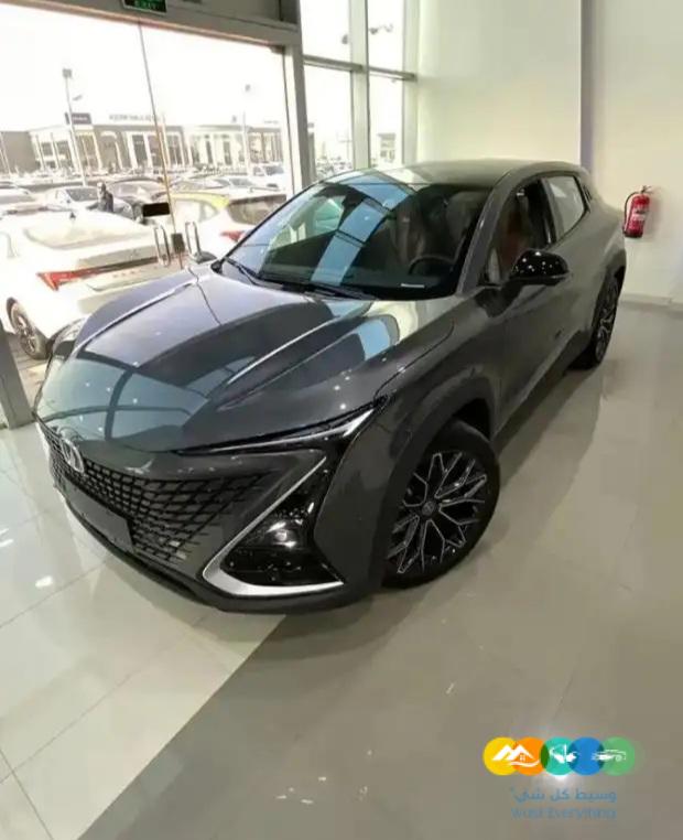 يوني تي ايليت موديل 2024