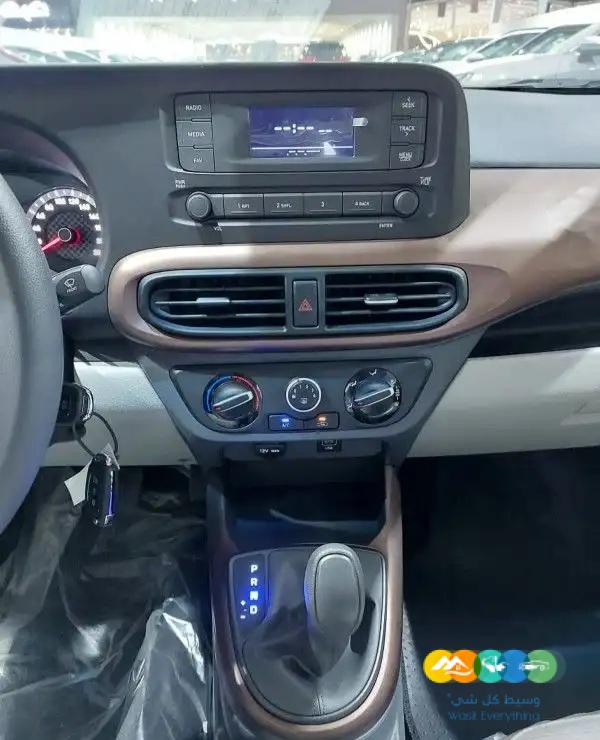 هونداي جراند I 10 استاندر اسود