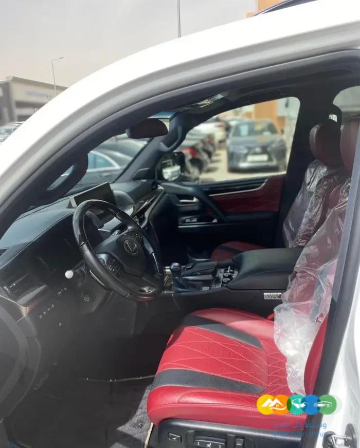 لكزس 2021 بلاك اديشن خليجي