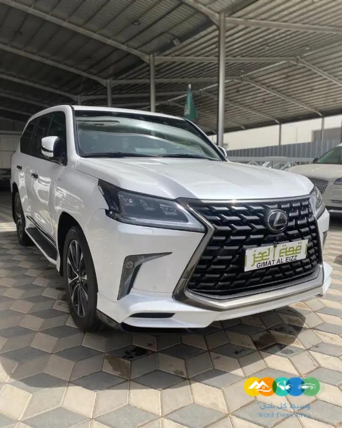 لكزس 2021 بلاك اديشن خليجي