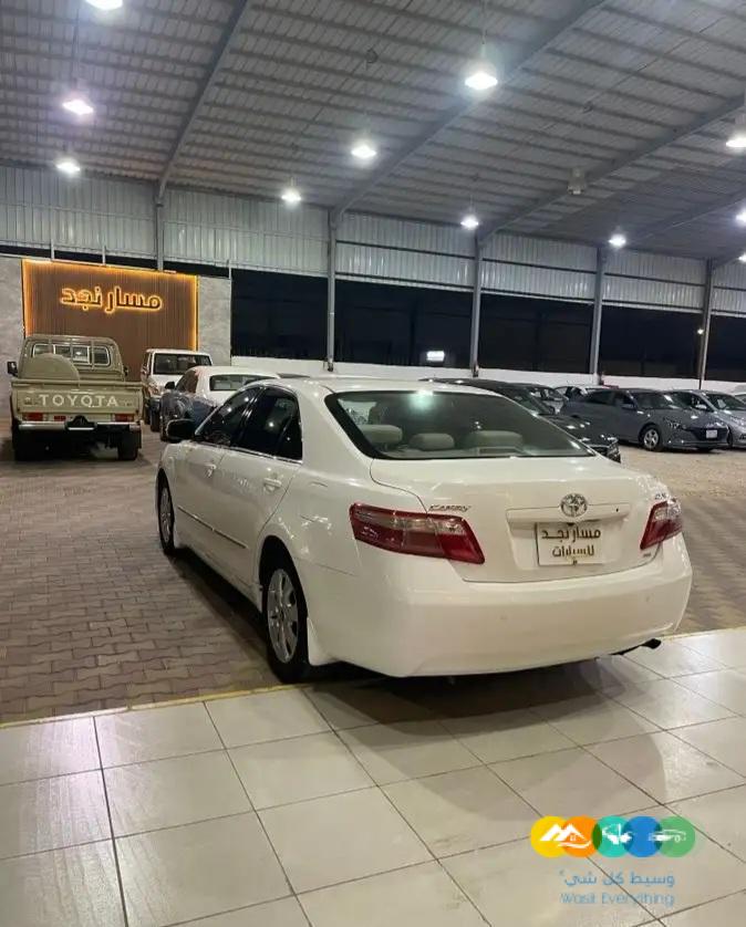 كامري موديل 2009 GLX (( مباعة ))