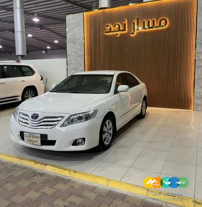 كامري موديل 2009 GLX (( مباعة ))