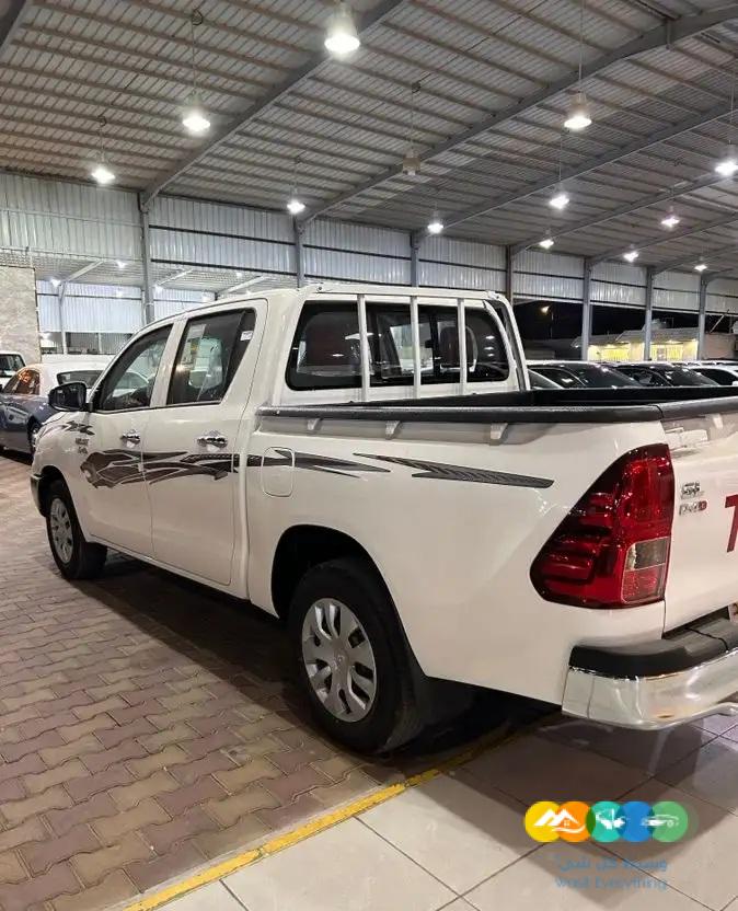 هايلوكس غمارتين ديزل موديل 2023 (( مباعة ))