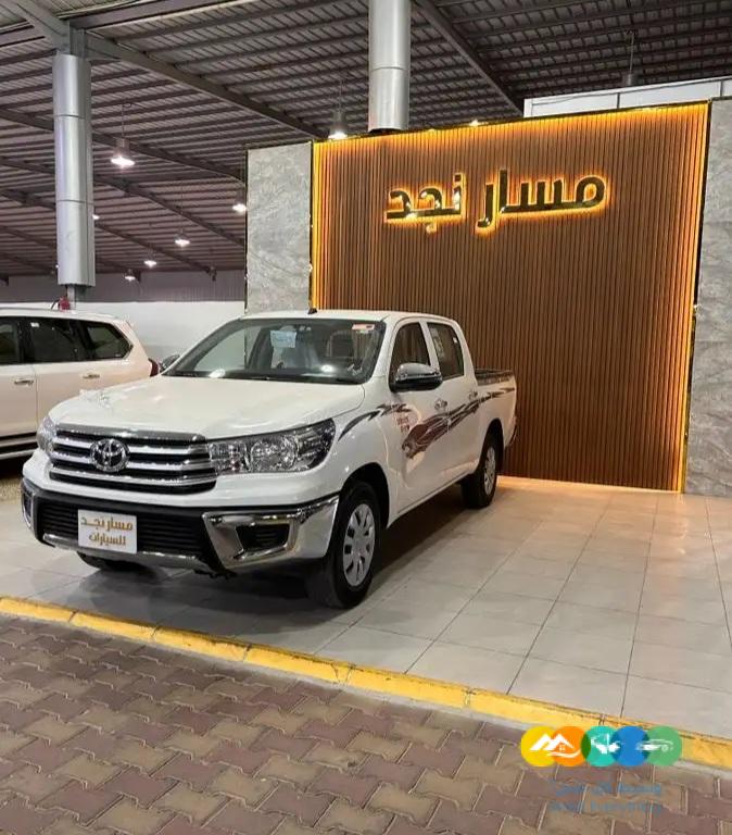 هايلوكس غمارتين ديزل موديل 2023 (( مباعة ))