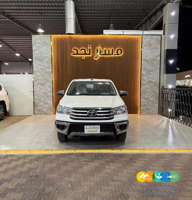 هايلوكس غمارتين ديزل موديل 2023 (( مباعة ))