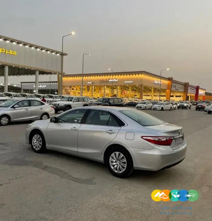تويوتا كامري 2017