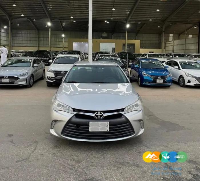 تويوتا كامري 2017