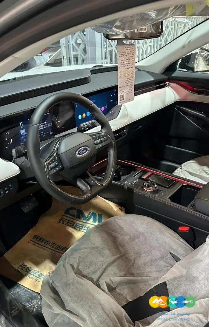 عرض خاص فورد توروس تيتانيوم فل