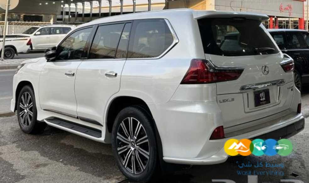 لكزس 2019 سعودي فل كامل DD
