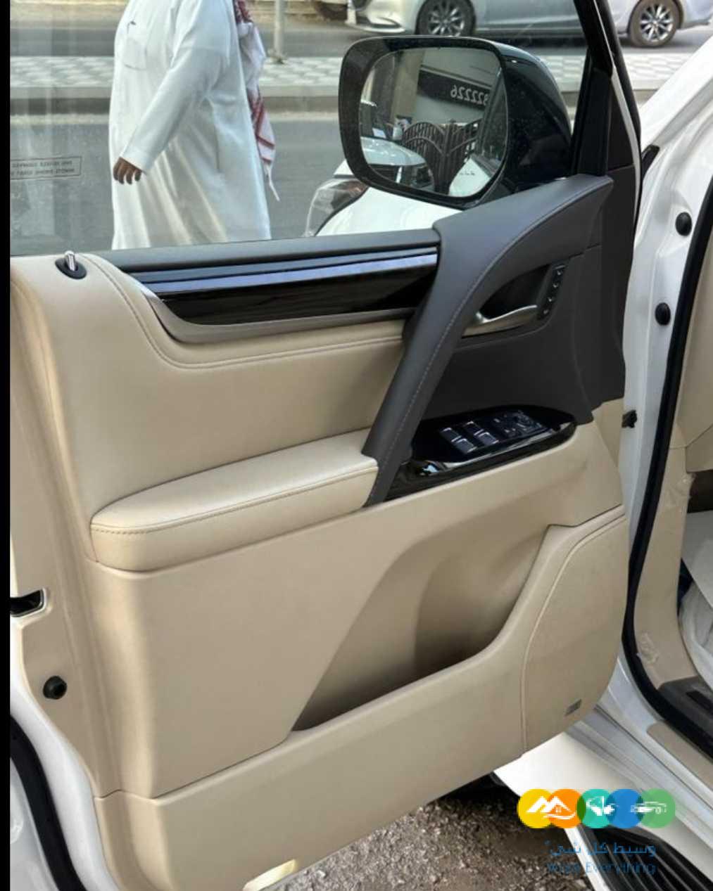 لكزس 2019 سعودي فل كامل DD