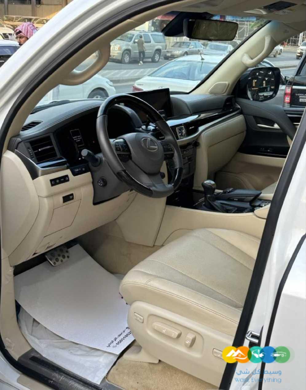 لكزس 2019 سعودي فل كامل DD