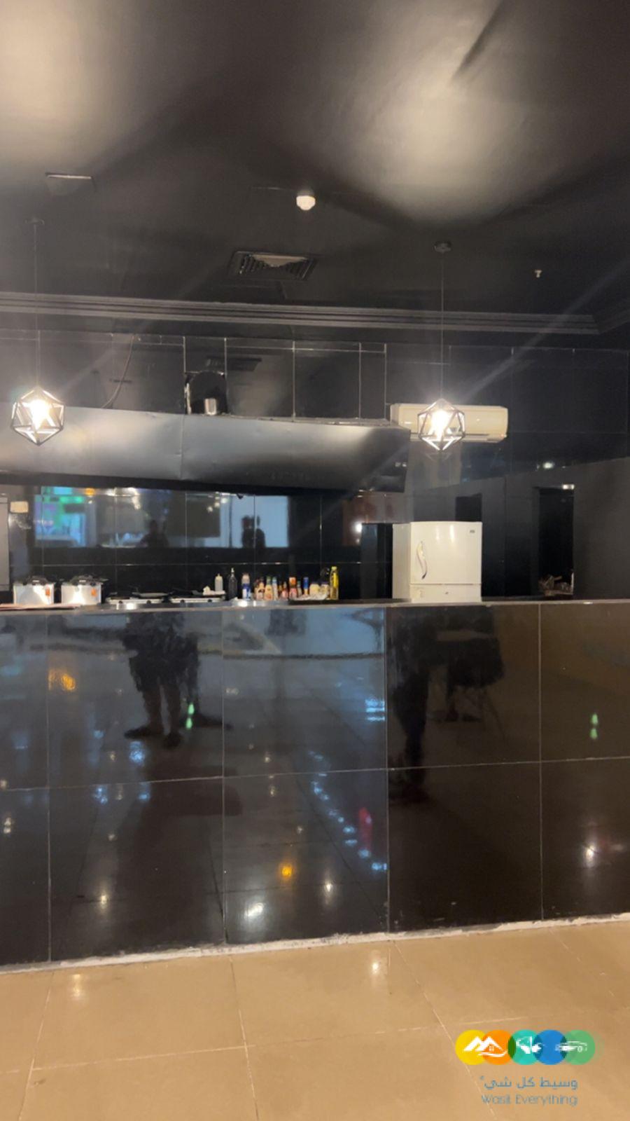 مطعم في سلطانة بالمدينة للتقبيل