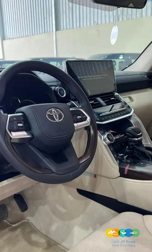 لاندكروزر جي اكس ار 2023 -L4- فل (تم البيع )