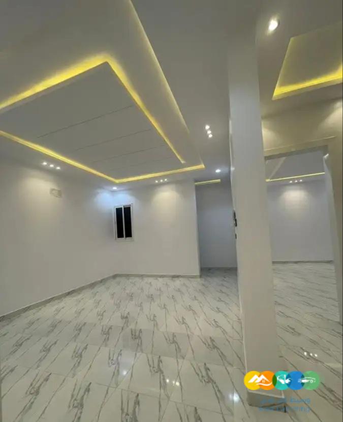 شقق ارضية وعلويه للبيع