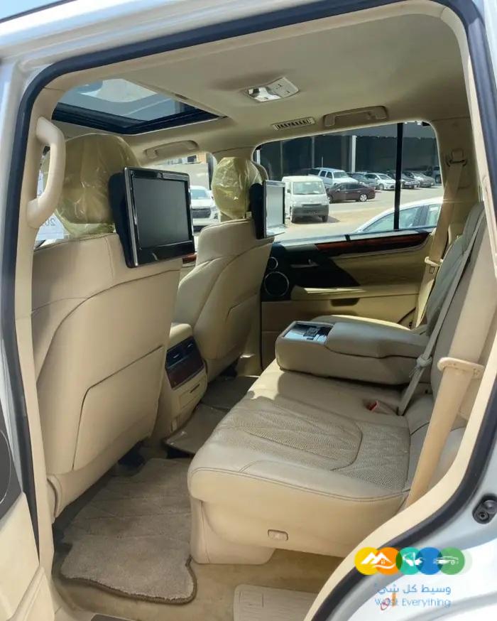 لكزس 2019 بلاك اديشن سعودي