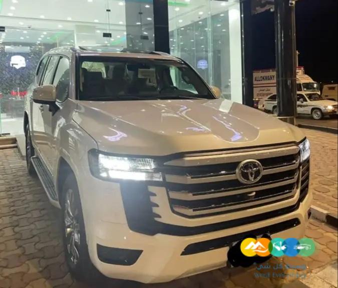 لاندكروزر جي اكس ار الفئة 4 2022