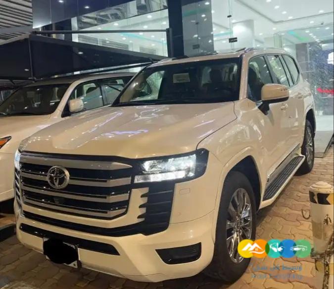 لاندكروزر جي اكس ار الفئة 4 2022