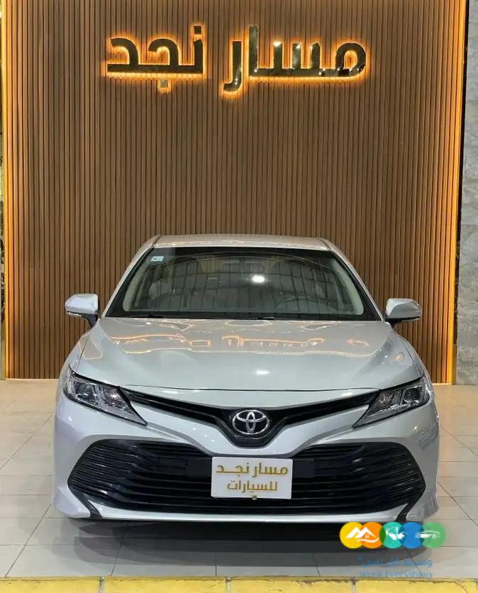كامري LE موديل 2020 سعودي (( مباعة ))