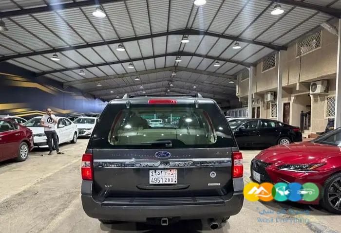 اكسبديشن 2016 XLT فتحة سقف / تم البيع