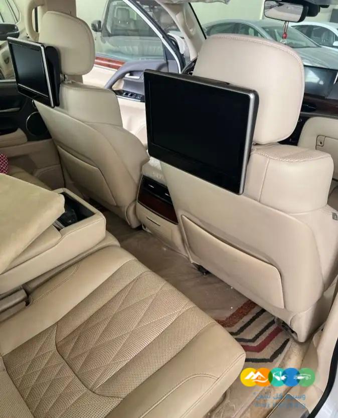 جيب لكزس بلاك ادشن 2020 بريمي ((تم البيع))