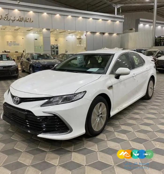 كامري LE 2023 خليجي نص فل