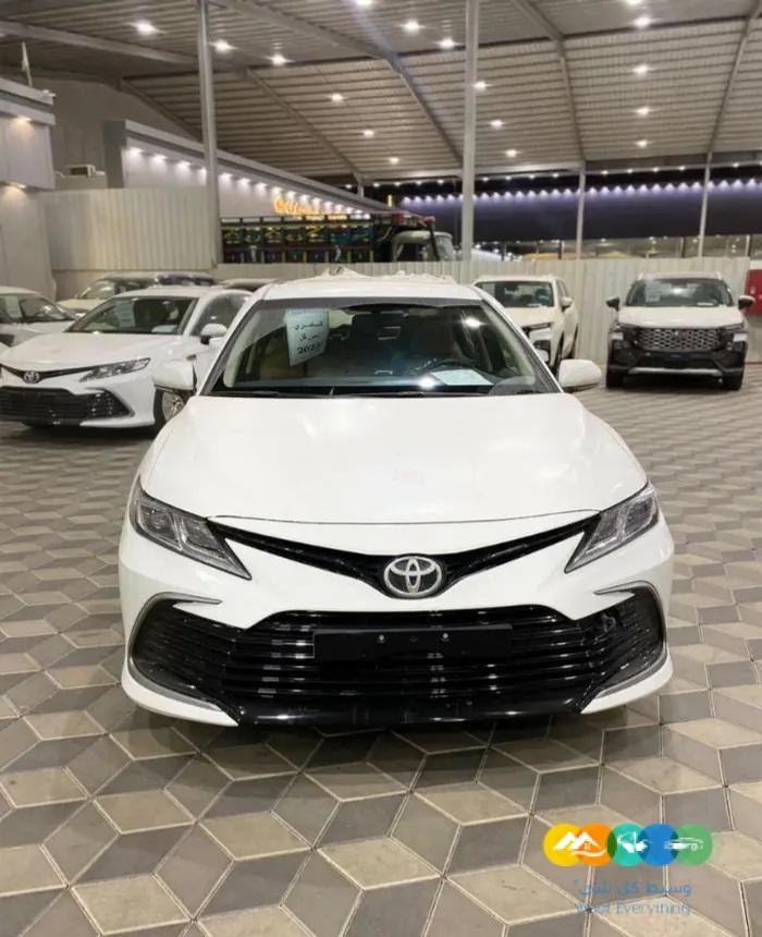 كامري LE 2023 خليجي نص فل