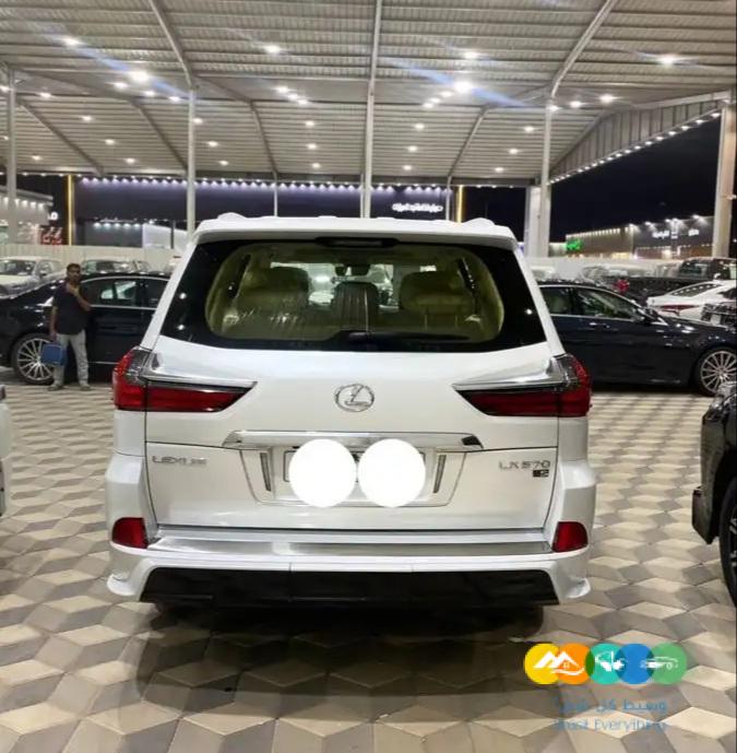 لكزس LX570 – سعودي – سبورت